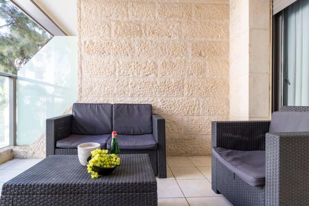 Luxury 3 Bedroom Apt, Harav Kook7 Jerozolima Zewnętrze zdjęcie