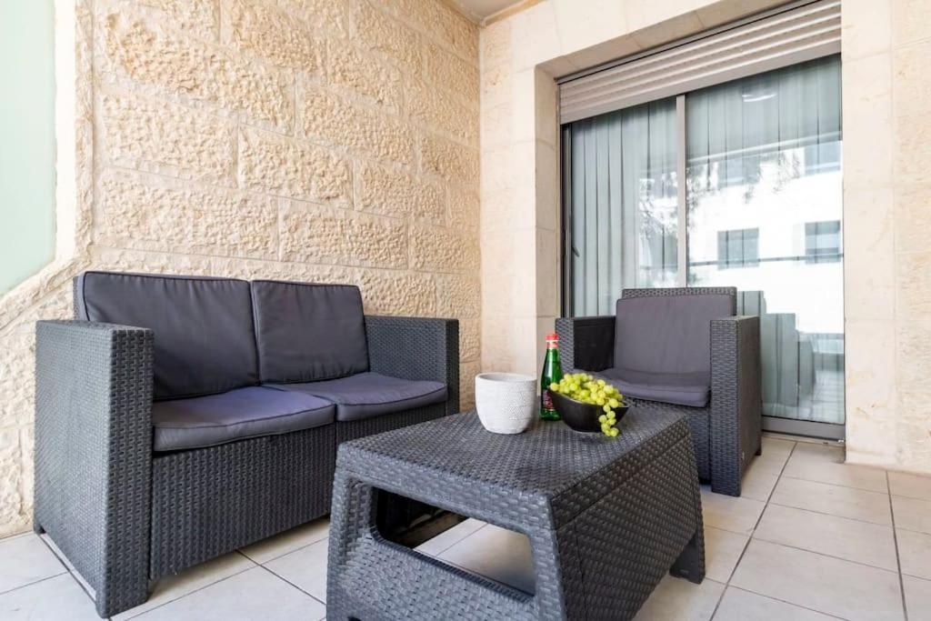 Luxury 3 Bedroom Apt, Harav Kook7 Jerozolima Zewnętrze zdjęcie