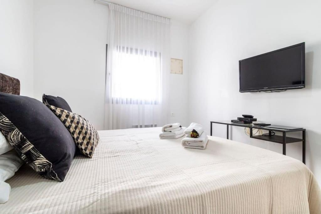 Luxury 3 Bedroom Apt, Harav Kook7 Jerozolima Zewnętrze zdjęcie