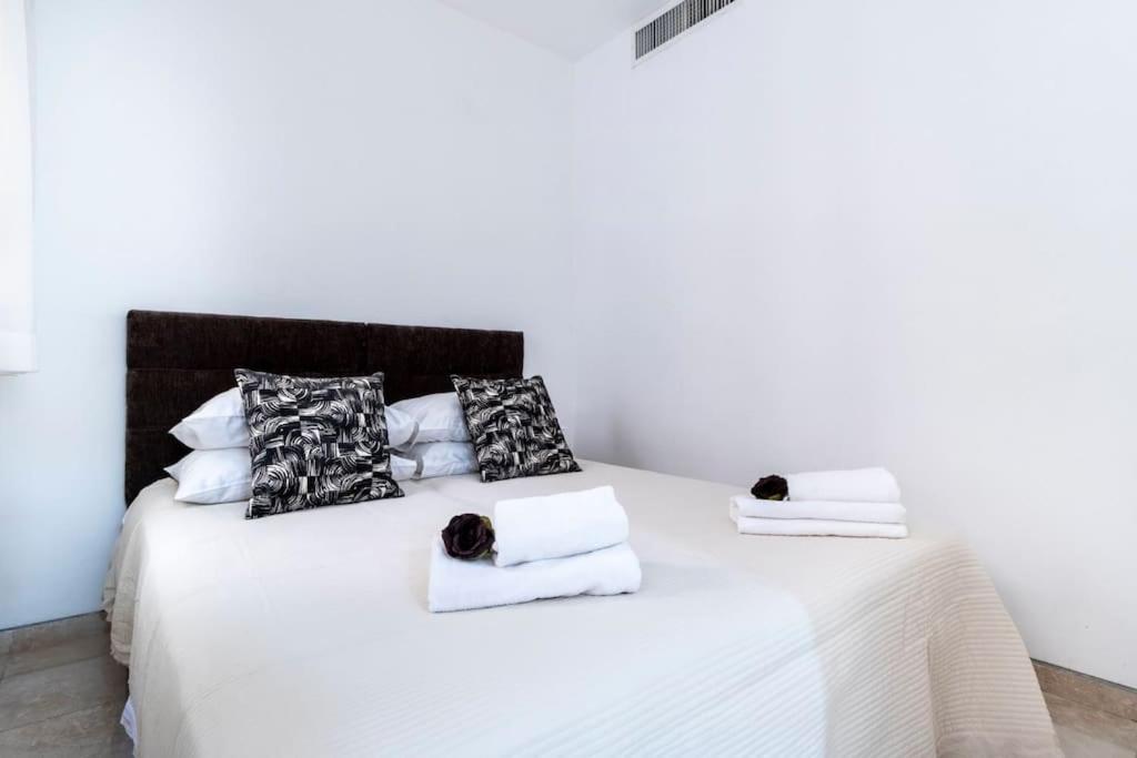Luxury 3 Bedroom Apt, Harav Kook7 Jerozolima Zewnętrze zdjęcie